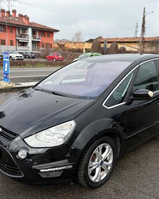 Ford S-Max 2.0 TDCi 140CV Titanium