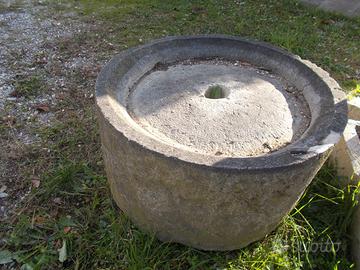 Base di antica macina
