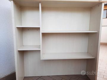 Scrivania-Sovraponibile