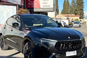 Maserati Levante 2.0 mhev Executive 330cv auto