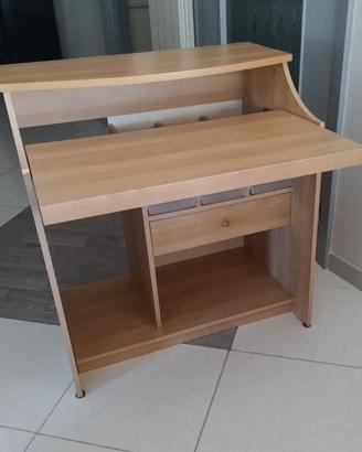 Mobile in legno porta computer Ikea