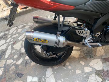 Terminali arrow omologato gsxr 1000k7