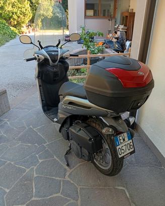 Scooter Yamaha xcenter 125