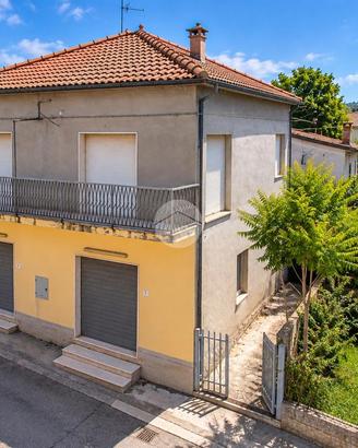CASA INDIPENDENTE A ATRI