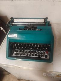 Macchina da scrivere