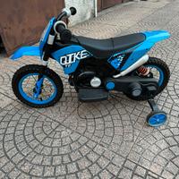 Motocross elettrica per bambini con luci e suoni