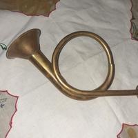 trombetta in ottone vintage