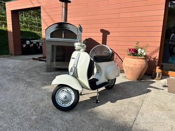 vespa 50 special