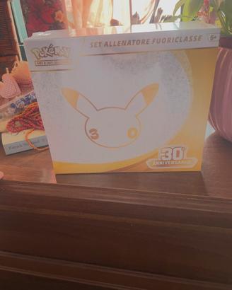 ETB 30 anniversario Pokemon