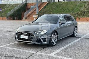 AUDI A4 Avant 40 TDI quattro S tronic S line editi