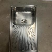 Lavello in acciaio inox made in Italy