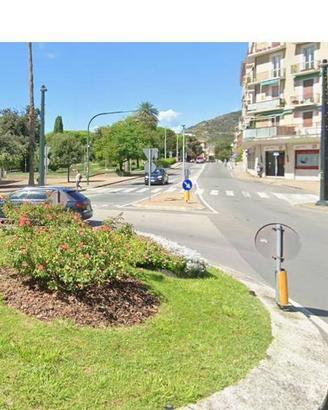 Appartamento di 130 m² con 4 locali a Sestri Levan