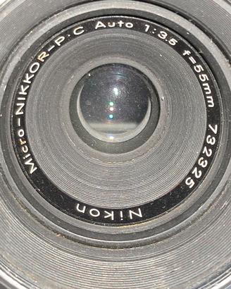 NIKKORMAT FT2 + NIKKOR MACRO 55MM F3.5