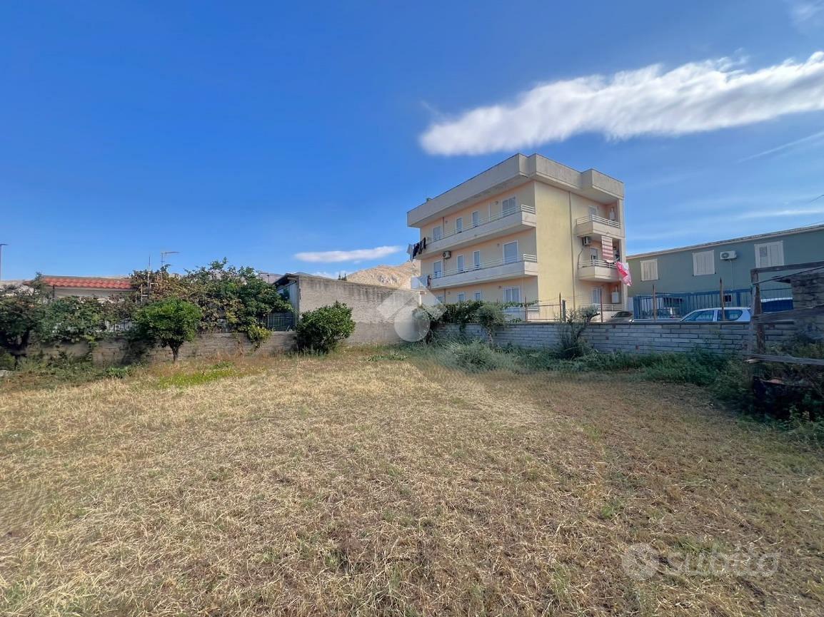 TER. RESIDENZIALE A MONDRAGONE - Vista 5