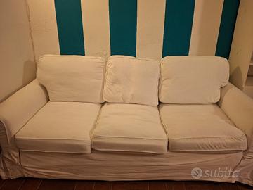 divano letto 3 posti.
