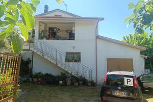 casa Semindipendente 