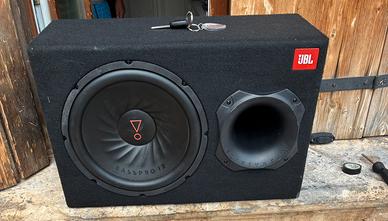 Subwoofer attivo