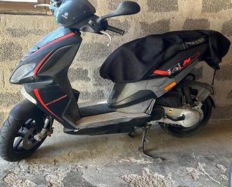 Scooter piaggio 50