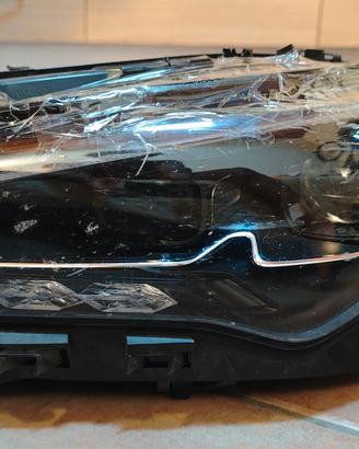 Mercedes faro/fanale sinistro CLA C118 A1189061301