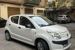 Nissan Pixo