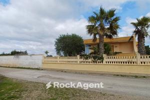 VILLA INDIPENDENTE UNIFAMILIARE SU LOTTO DI 3 000