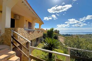 Appartamento con terrazza vista mare