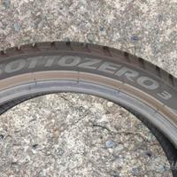 Gomme invernali PIRELLI SOTTOZERO 3 225/40 R19 M+S