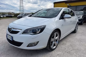 Opel Astra 1.7 CDTI 110CV UNICO SPORT OPC