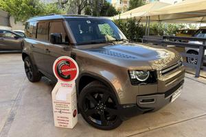 LAND ROVER Defender 110 3.0D I6 300 CV X-Dynamic