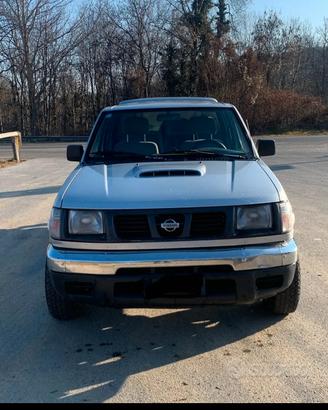 Pick up Nissan D22 Navara