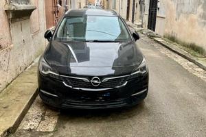 Opel astra 1.5 CDTI 122CV business elegance