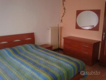 Libera ampia stanza singola