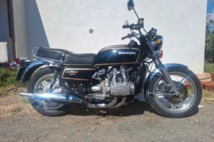Honda goldwing  1000
