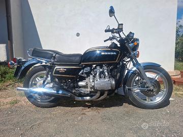 Honda goldwing  1000