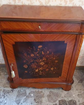 Mobile bar in legno con intarsio floreale