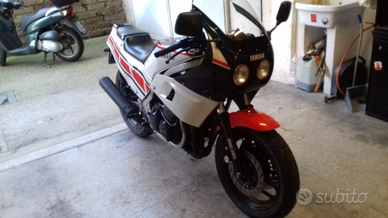 Yamaha FZ 600