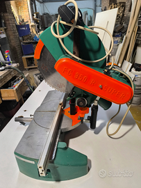 Troncatrice per falegnameria