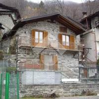 CASA SEMINDIPENDENTE A CERES