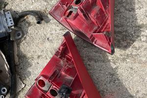 Fari posteriori Renault clio 2 serie 2001