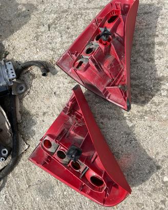 Fari posteriori Renault clio 2 serie 2001