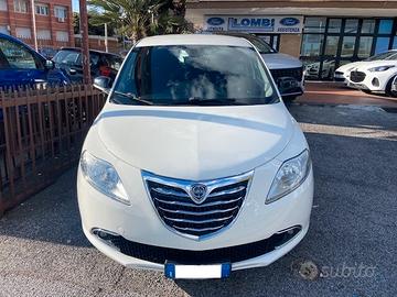 Lancia Ypsilon 1.2 69 CV 5 porte Platinum