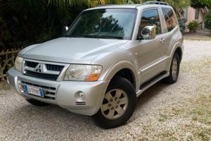 Mitsubishi Pajero 3.2 V6