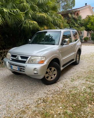 Mitsubishi Pajero 3.2 V6