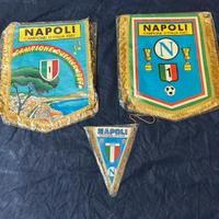 Gagliardetti del primo scudetto del Napoli