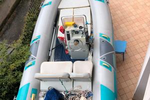 Gommone Stingher GT484 con carrello e motore 40hp