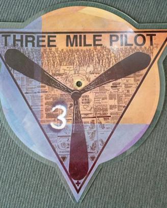 Vinile, Three Mile Pilot