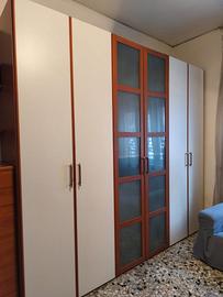 Camera da letto con armadio 6 ante panna e noce