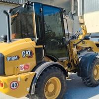 Pala gommata Caterpillar 908 M