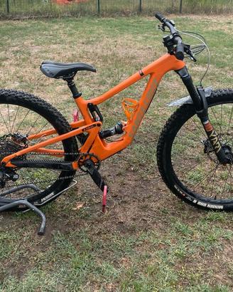 SANTA CRUZ HIGHTOWER C 29 -  TG S