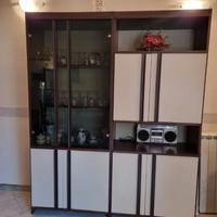 Mobili soggiorno vetrina e credenza in legno